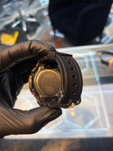 Load image into Gallery viewer, Snow Set Diamond G-Shock
